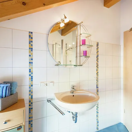 Schoenes Im Allgaeu Mit Alpenblick Holiday home Bernbeuren